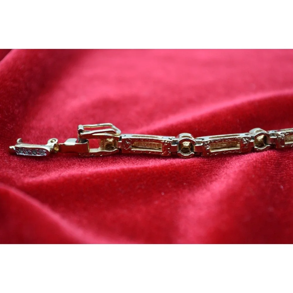 Panetta Vintage Gold Tone Rhinestone Link Bracelet Fold Over Clasp 7.5 Inch